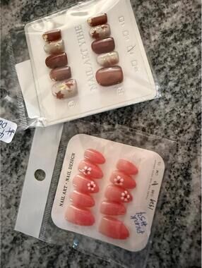Hand Painted Press On Nails Set Pink Ombre Floral Brown Marble Gold Foil NWT